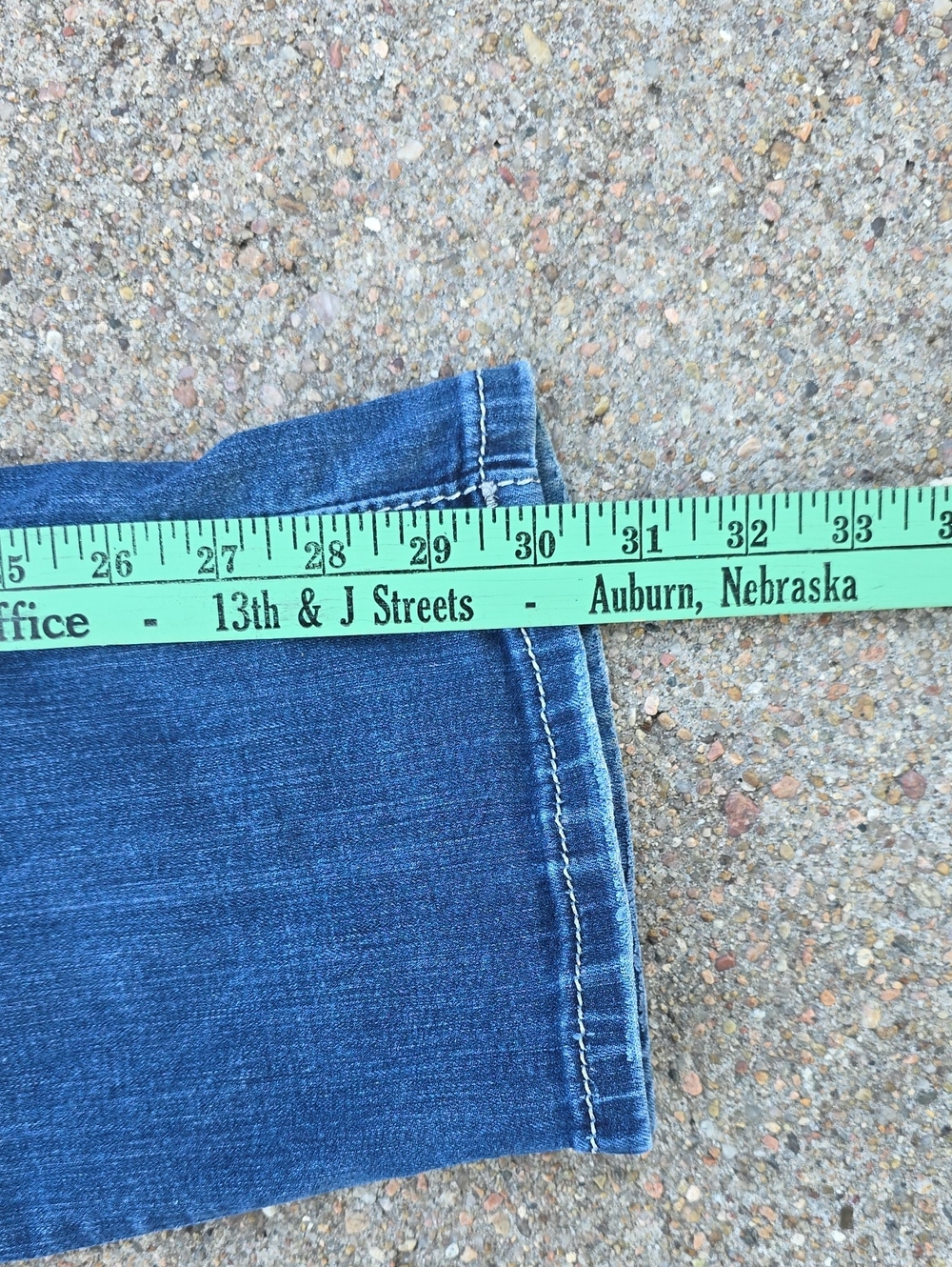 Miss Me Mid Rise Easy Straight Leg Embellished Angel Wings Denim Jeans Size 32 - Picture 14 of 14
